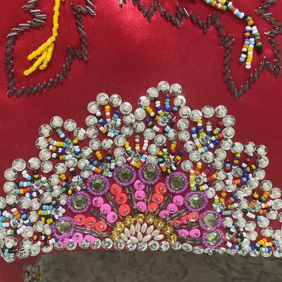 Dynasty for Neiman Marcus Silk Hand beaded jacket. Size Medium - Picture 7 of 8